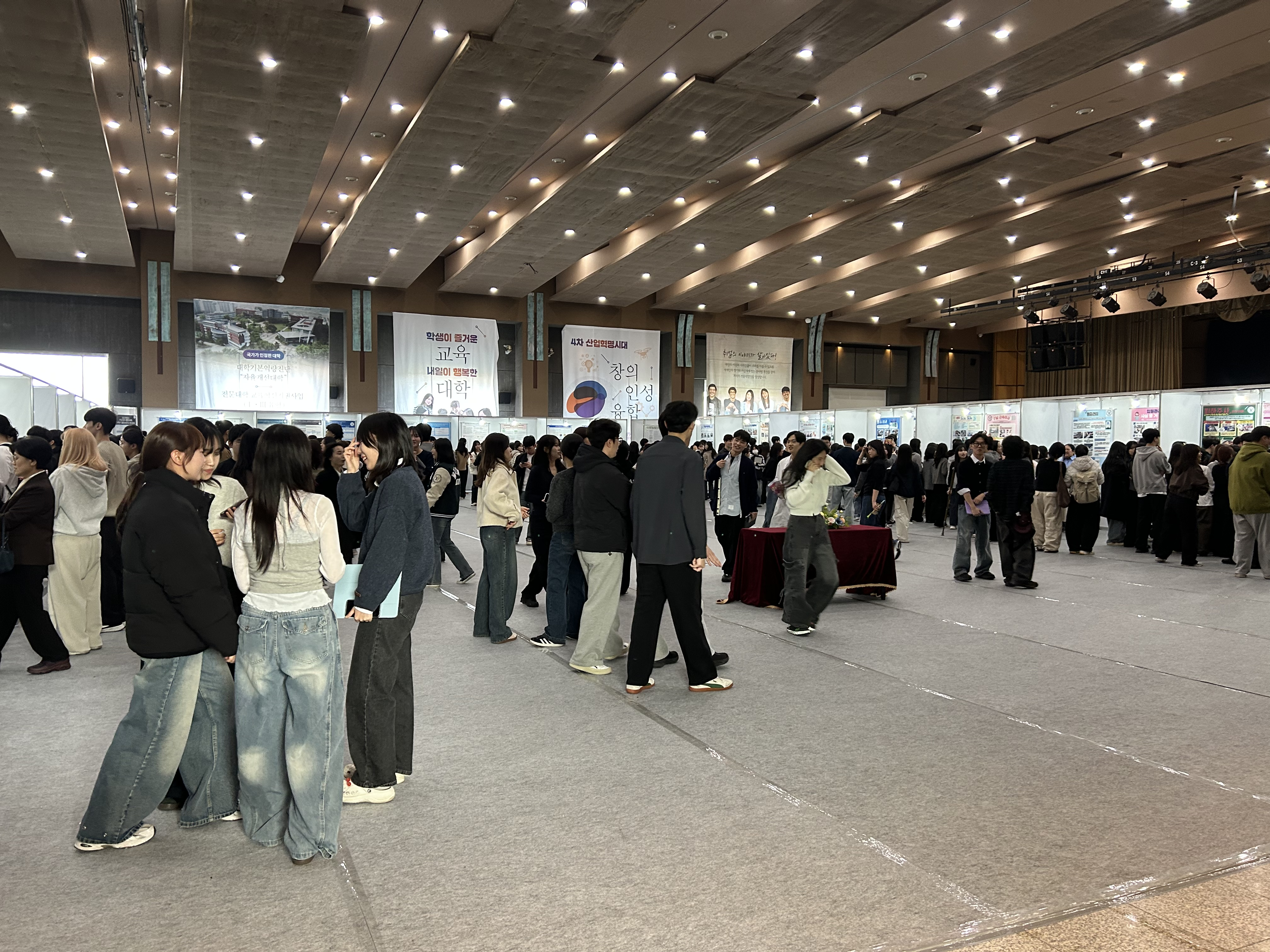 게시물의 1번째 이미지 - 하단 참조