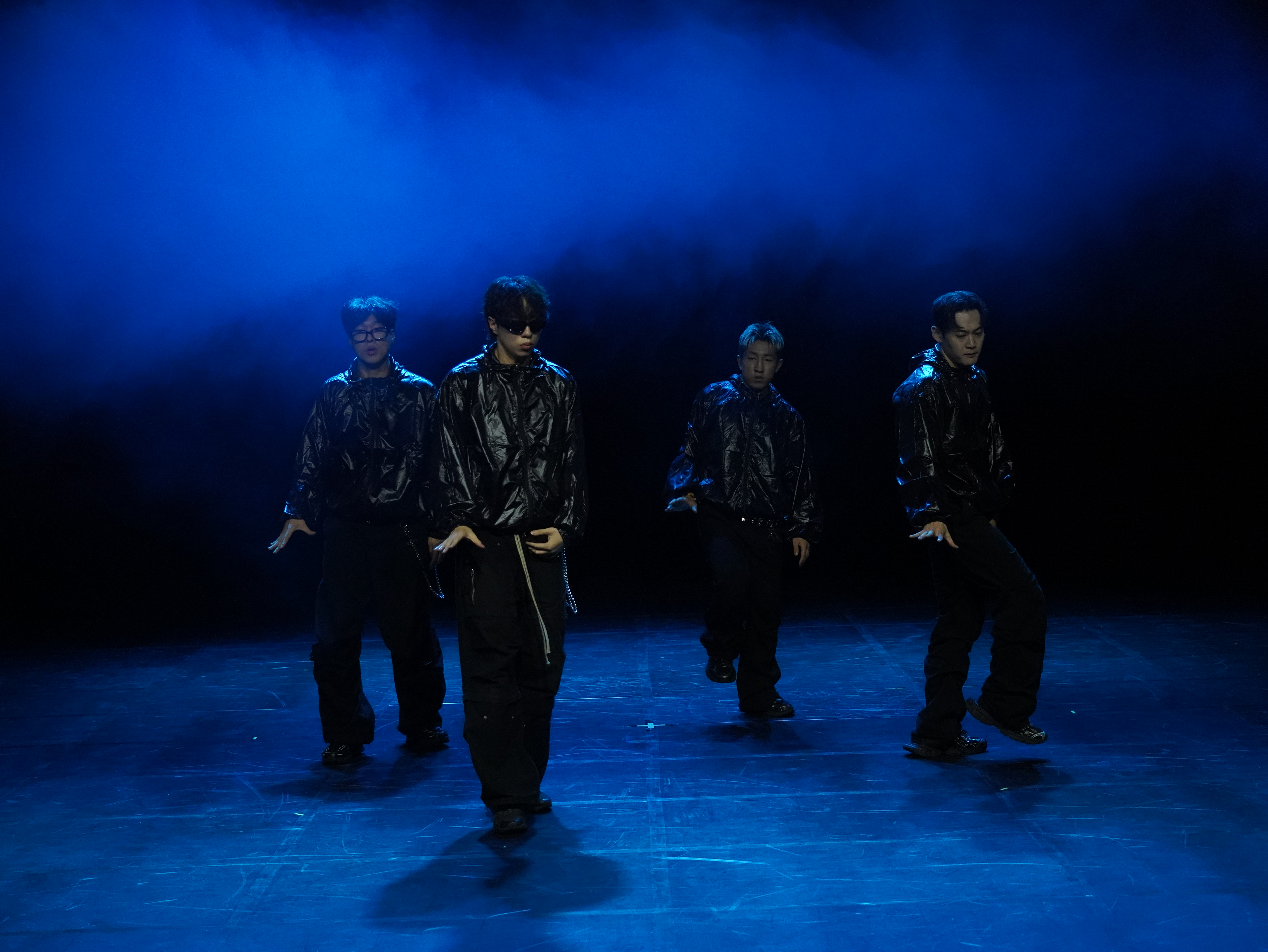 게시물의 1번째 이미지 - 하단 참조